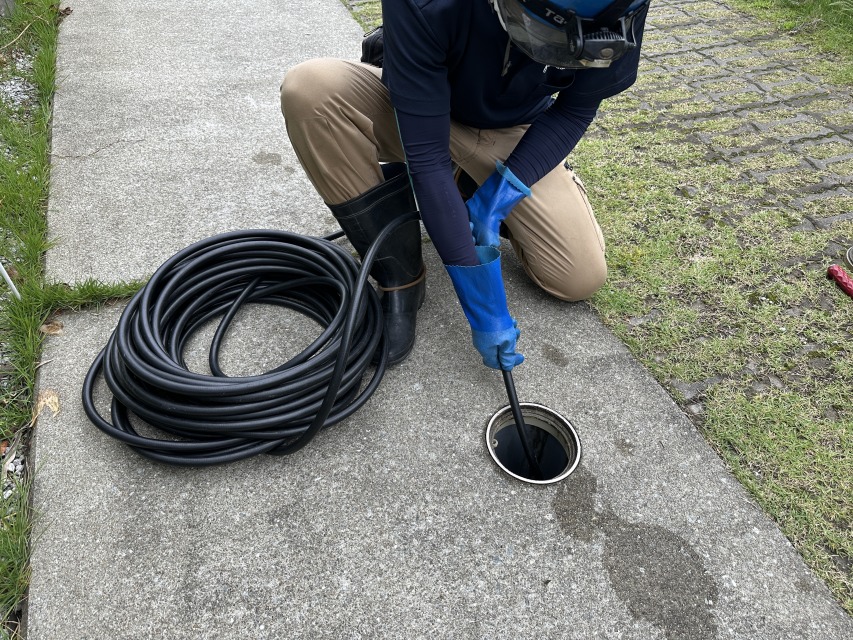 排水管洗浄作業屋外2